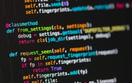 Python ou Java? Qual linguagem tech será mais dominante em 2024?