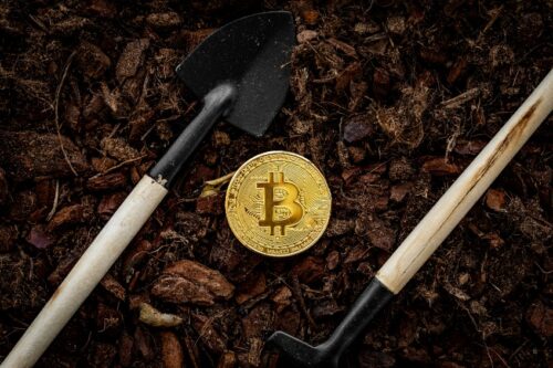 Os mineradores de BTC podem sobreviver após a redução do Bitcoin pela metade?
