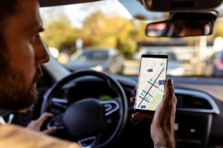 Regulamentação da CNH para motoristas de app: segurança ou mais despesas?