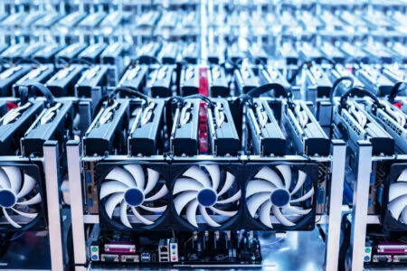 Fazenda de mineração transforma gás natural ilhado em bitcoin no Brasil