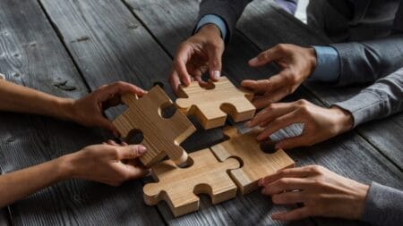 Cooperativismo Financeiro: Um Caminho para uma Sociedade Justa e Próspera