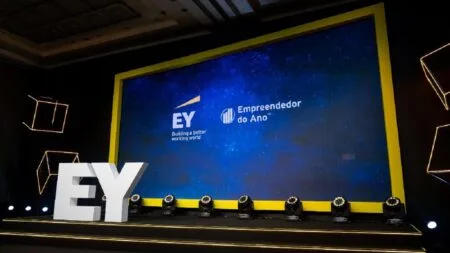 EY apresenta homenageados da 27ª edição do Programa Empreendedor do Ano Brasil EY apresenta homenageados da 27ª edição do Programa Empreendedor do Ano Brasil