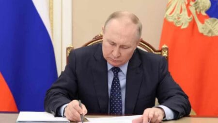 Presidente russo Putin assina lei de imposto sobre criptomoedas que muda o jogo Presidente russo Putin assina lei de imposto sobre criptomoedas que muda o jogo