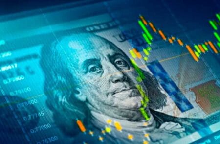 O Retorno do Dólar: Líder entre as Moedas Operadas por Brasileiros em Outubro