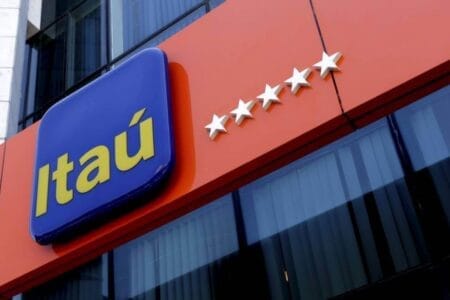 Demissão de Executivo do Itaú Expõe Desafios e Riscos na Gestão de Cartões Corporativos Demissão de Executivo do Itaú Expõe Desafios e Riscos na Gestão de Cartões Corporativos