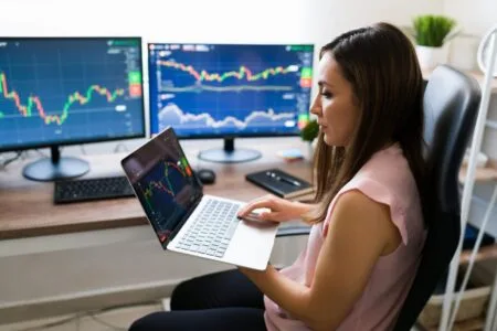 Nelogica promove evento que reúne mulheres traders em São Paulo Nelogica promove evento que reúne mulheres traders em São Paulo