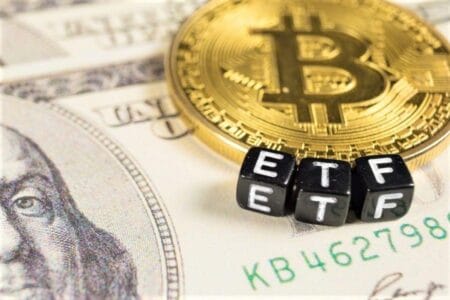 Bitcoin ETFs Sofrem Forte Venda com Saída de US$ 158 Milhões Bitcoin ETFs Sofrem Forte Venda com Saída de US$ 158 Milhões