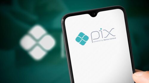 Pix movimenta trilhões e completa três anos como peça-chave para democratização financeira no Brasil