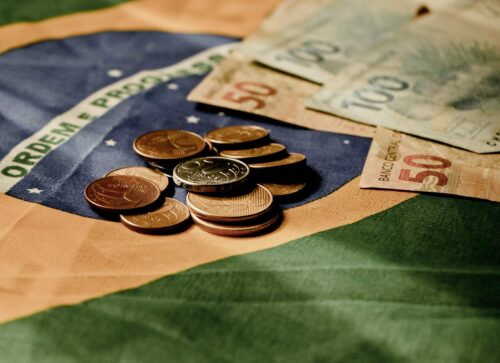 As incertezas que atrasam o progresso e a ordem das coisas na economia brasileira