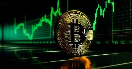 Bitcoin sobe com expectativa de acordo entre EUA e China e mercado aponta possível fundo nos 100 mil