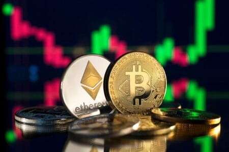 Desvalorização do Bitcoin e do Ethereum, e queda da Solana