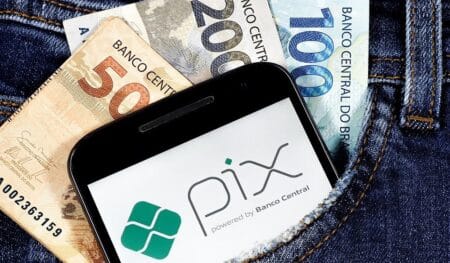 PIX já gerou economia de R$ 106,7 bilhões ao país, aponta estudo do MBC