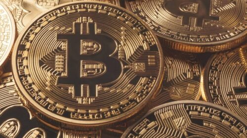 Análise - Recuo do preço do Bitcoin, alta do ETH e destaque para UNI