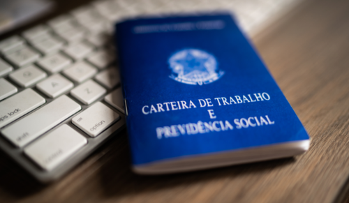 Grandes empresas abrem mais de mil vagas e programas de carreira em todo o Brasil — confira como se inscrever Grandes empresas abrem mais de mil vagas e programas de carreira em todo o Brasil — confira como se inscrever