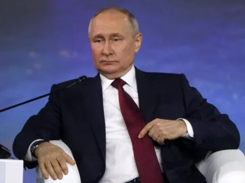 Putin Bitcoin: O Discurso que Expõe a Fragilidade do Dólar e Agita o Mercado Cripto