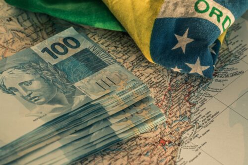INVESTSMART XP: Balança comercial brasileira registra superávit de US$ 68,3 bi em 2025 INVESTSMART XP: Balança comercial brasileira registra superávit de US$ 68,3 bi em 2025
