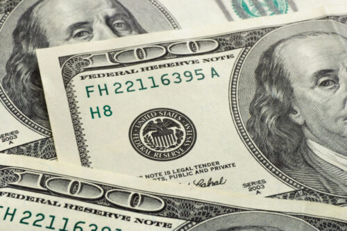 Dólar opera em queda e reflete ambiente de maior apetite ao risco global