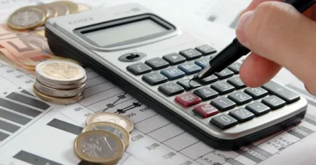Como a educação financeira digital está abrindo portas para o crédito entre desbancarizados Como a educação financeira digital está abrindo portas para o crédito entre desbancarizados