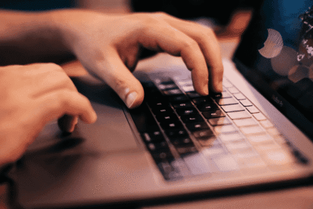 Proteção de Dados na Inteligência Artificial e a busca por soluções que resguardem informações e fortaleçam a confiança dos usuários e das empresas