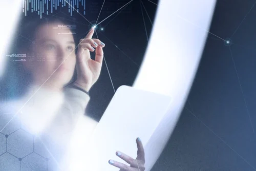 Inteligência Artificial aplicada com propósito fortalece a integração entre TI e estratégia de negócios