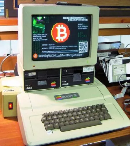 Mineração Bitcoin Apple II: o que a história revela sobre a liberdade digital?
